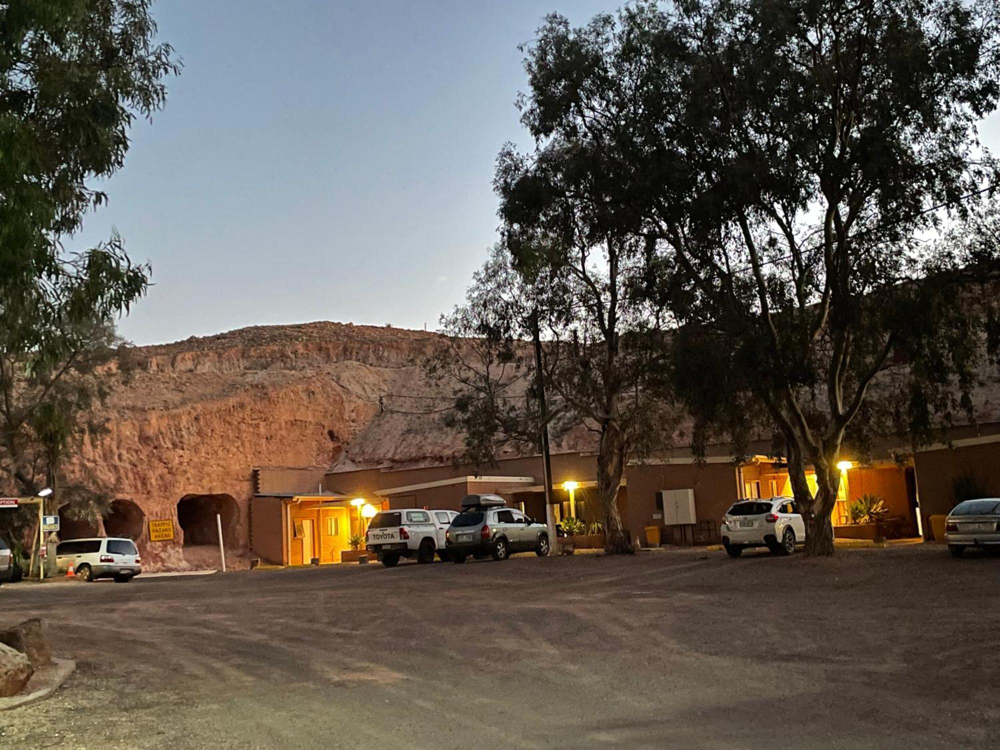 Desert View Apartments Coober Pedy Luaran gambar