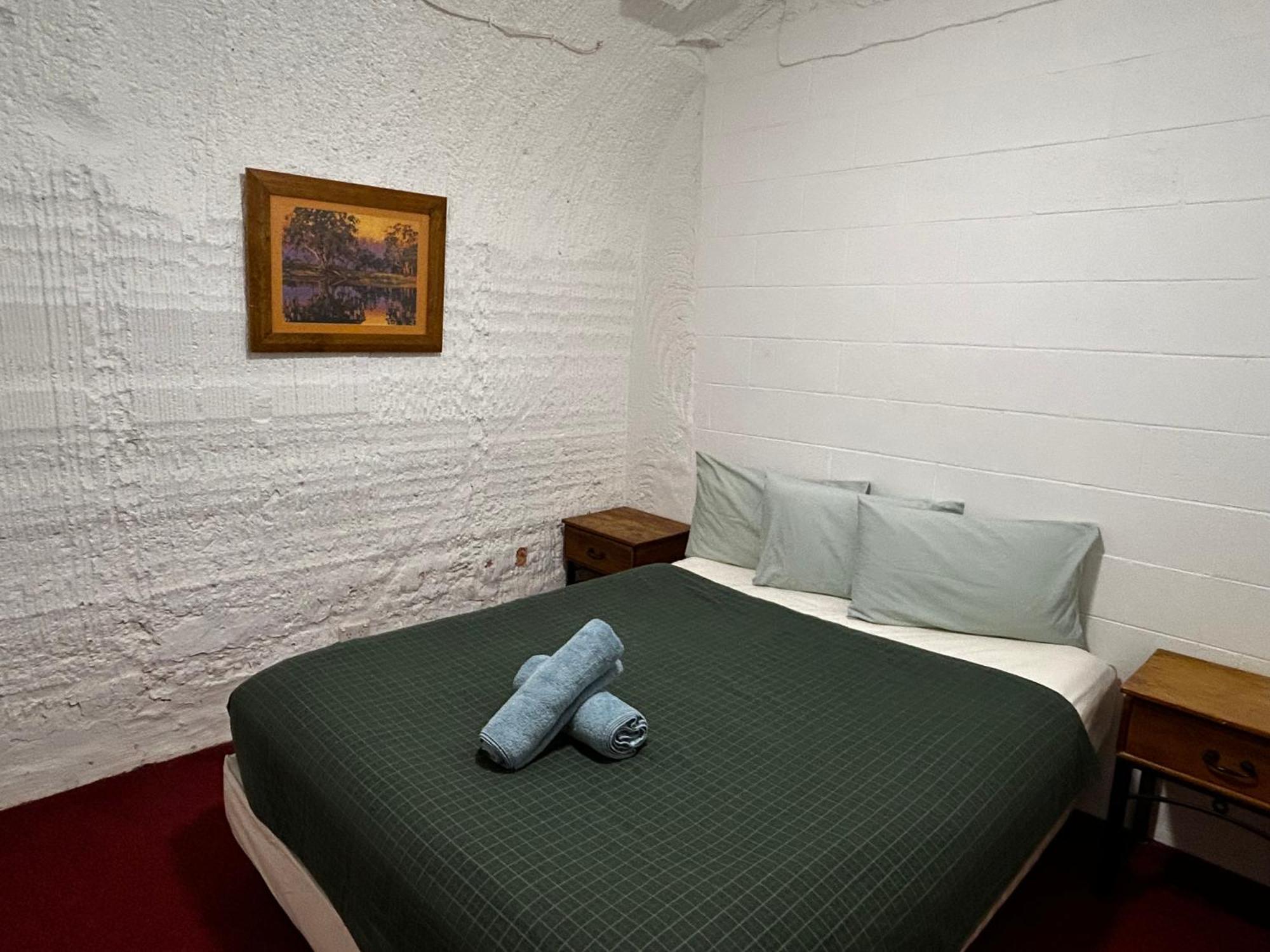 Desert View Apartments Coober Pedy Luaran gambar