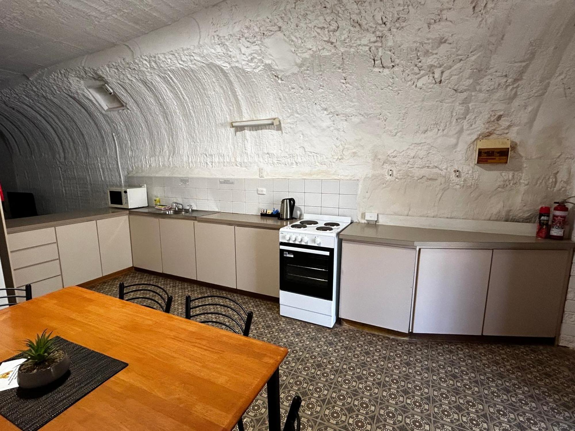 Desert View Apartments Coober Pedy Luaran gambar