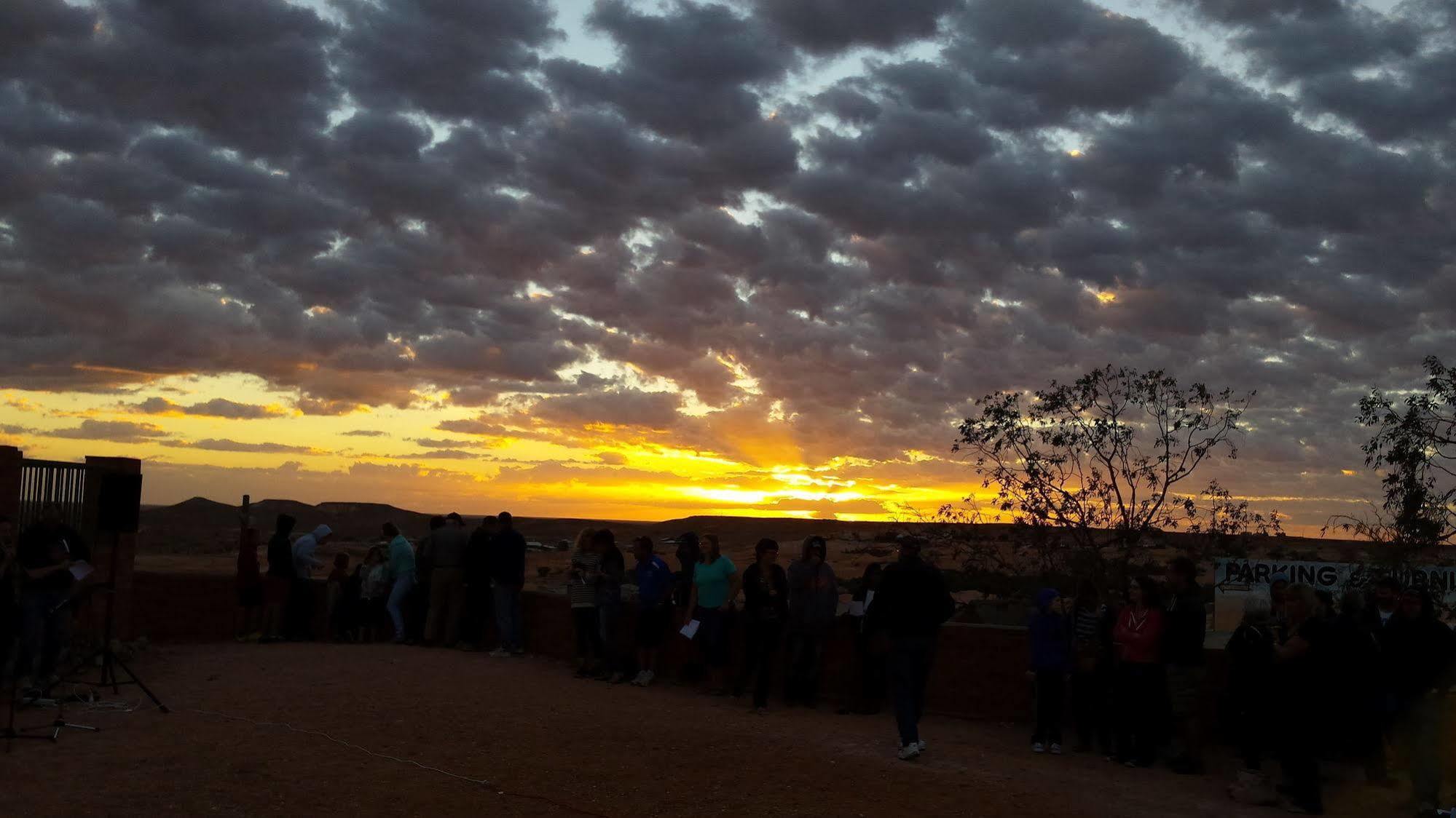 Desert View Apartments Coober Pedy Luaran gambar