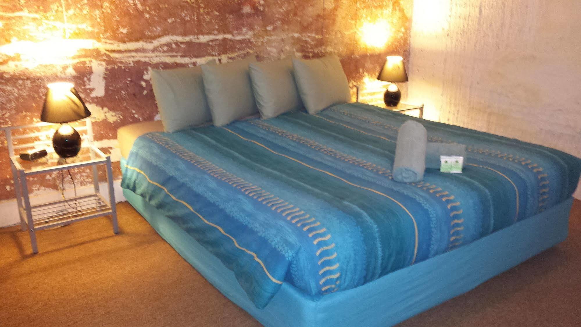 Desert View Apartments Coober Pedy Luaran gambar